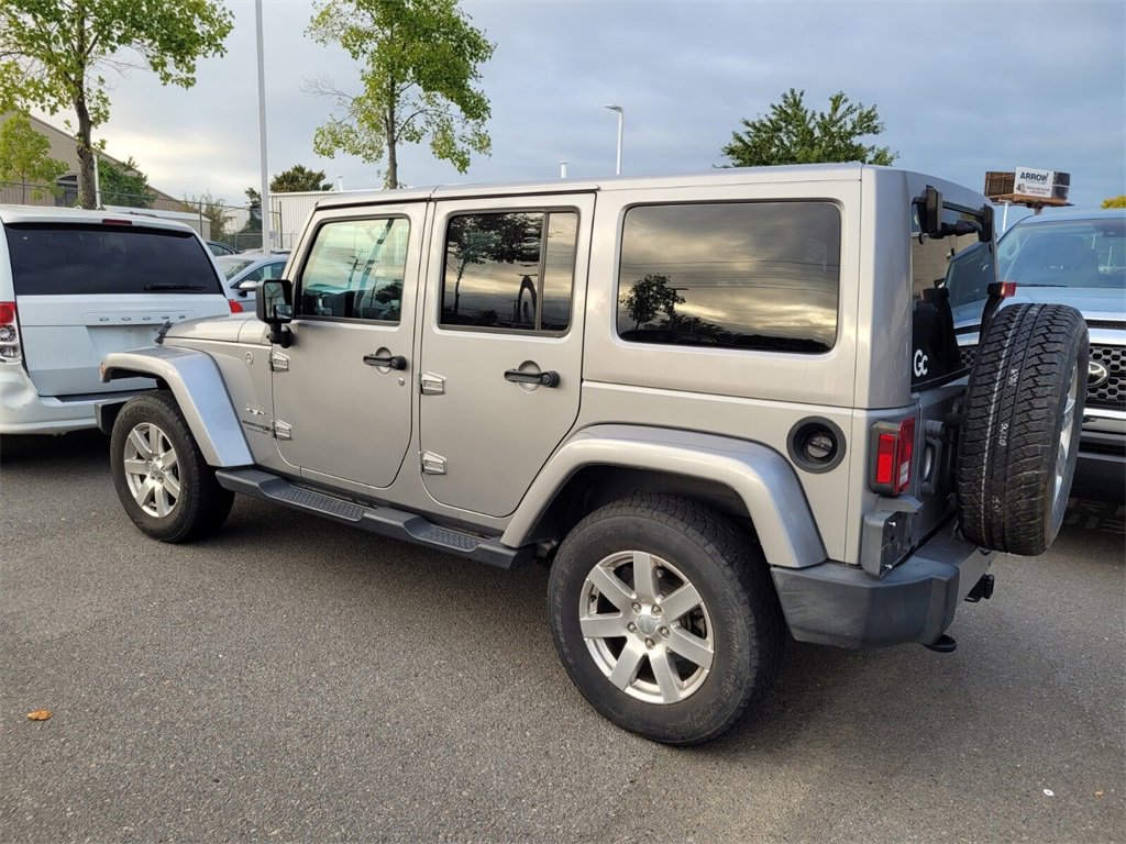 2018 Jeep Wrangler Unlimited Sahara photo 3