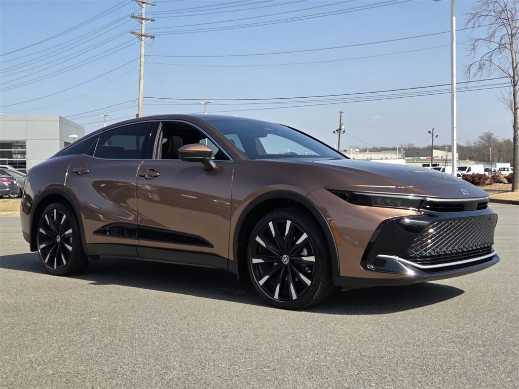 Used 2025 Toyota Crown Platinum Sedan