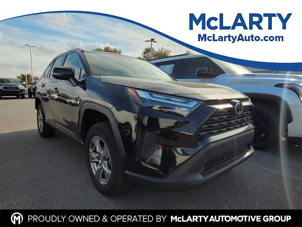 Used 2025 Toyota RAV4 Hybrid XLE SUV