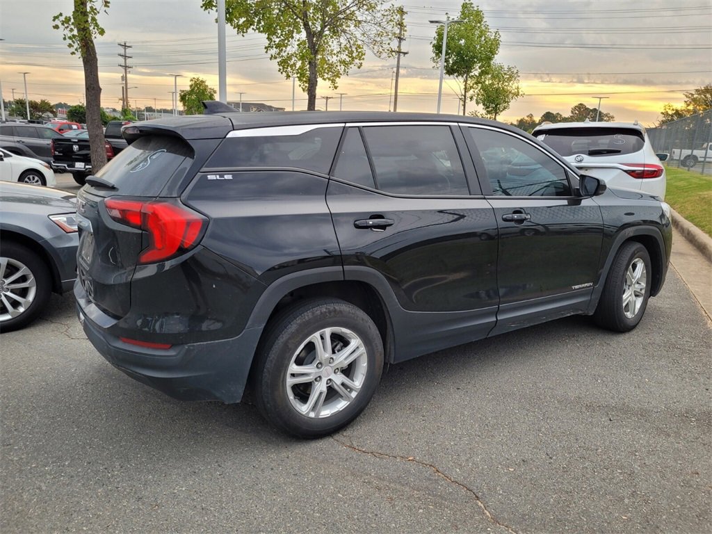 2021 Gmc Terrain SLE photo 3
