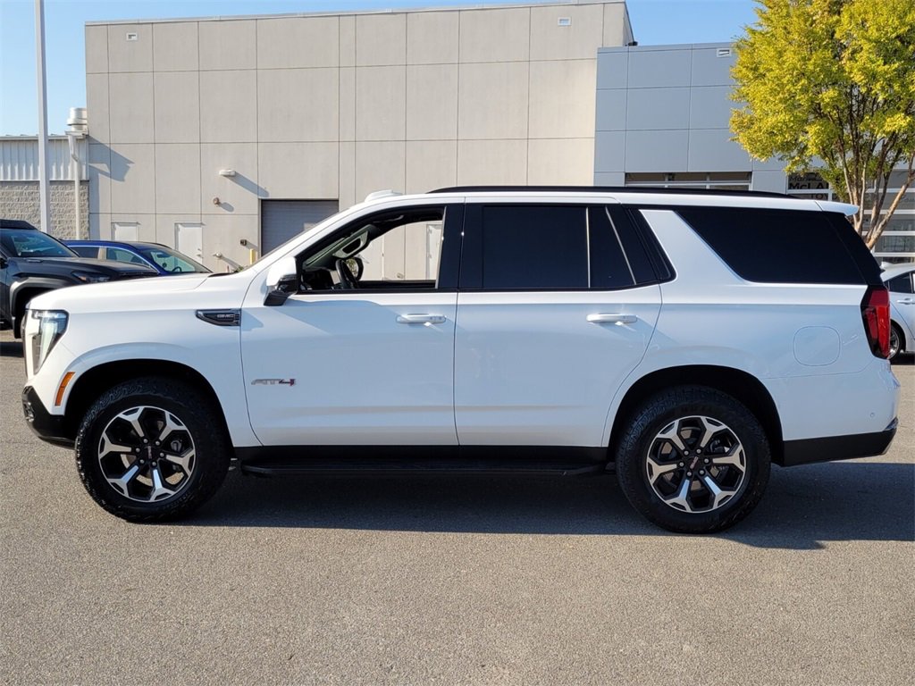 2025 Gmc Yukon AT4 photo 3