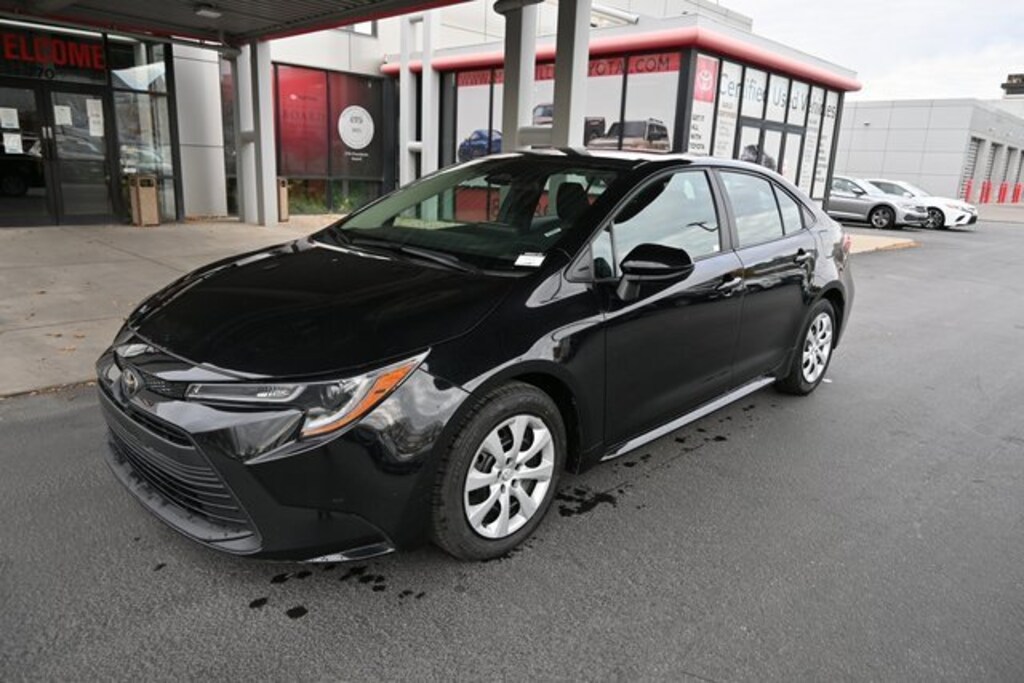 Used 2024 Toyota Corolla LE Sedan