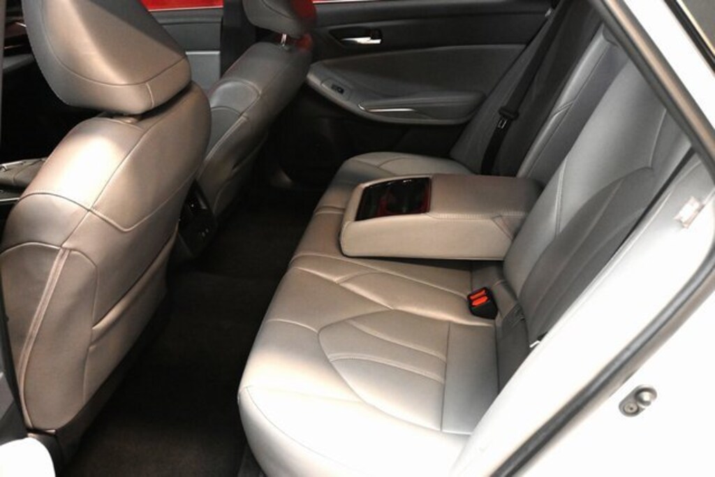Used 2022 Toyota Avalon XLE Sedan