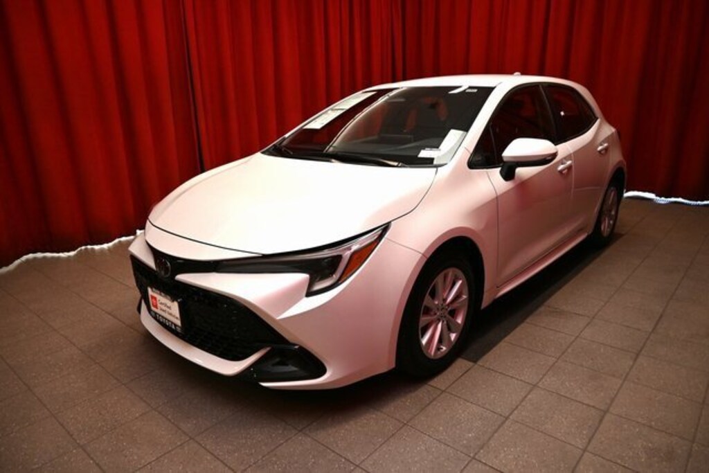 Certified 2024 Toyota Corolla Hatchback SE Hatchback