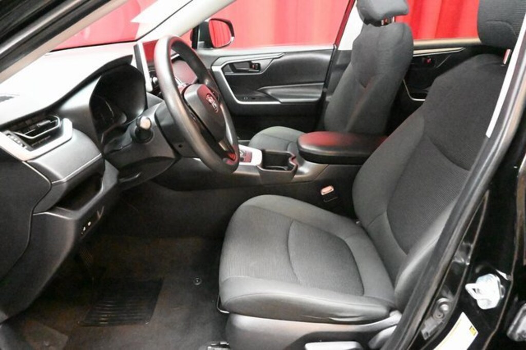 Used 2024 Toyota RAV4 LE SUV