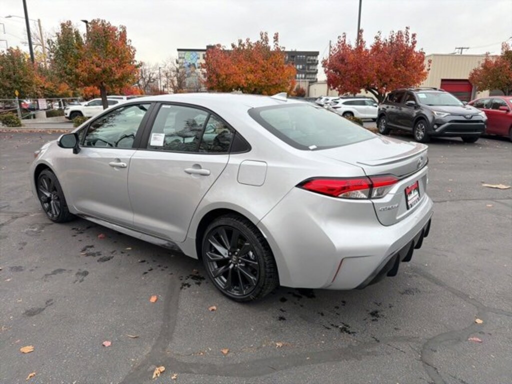 New 2026 Toyota Corolla SE Sedan