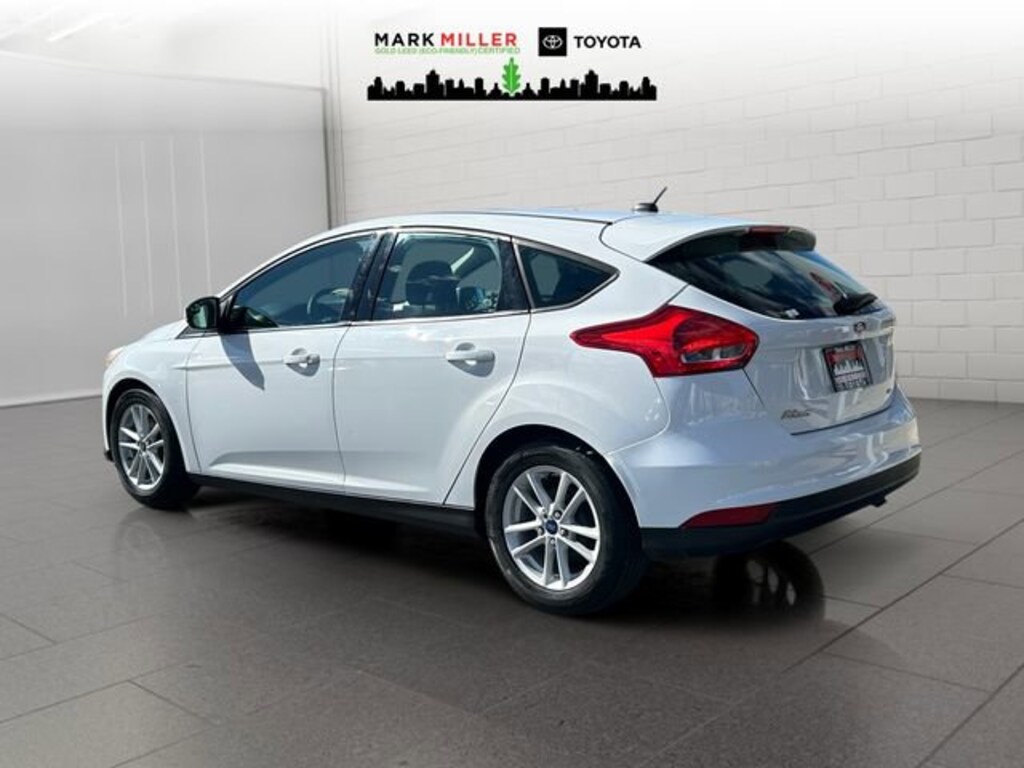 Used 2017 Ford Focus SE Hatchback