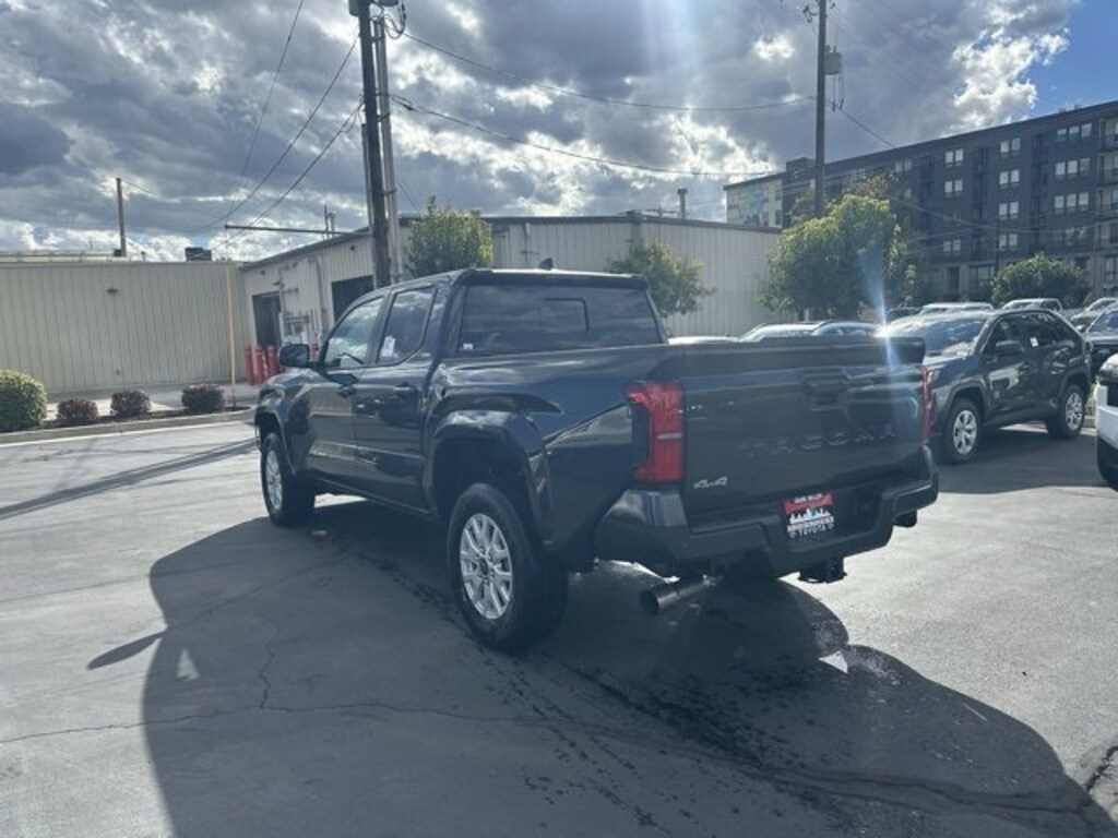 New 2025 Toyota Tacoma SR5 Truck Double Cab