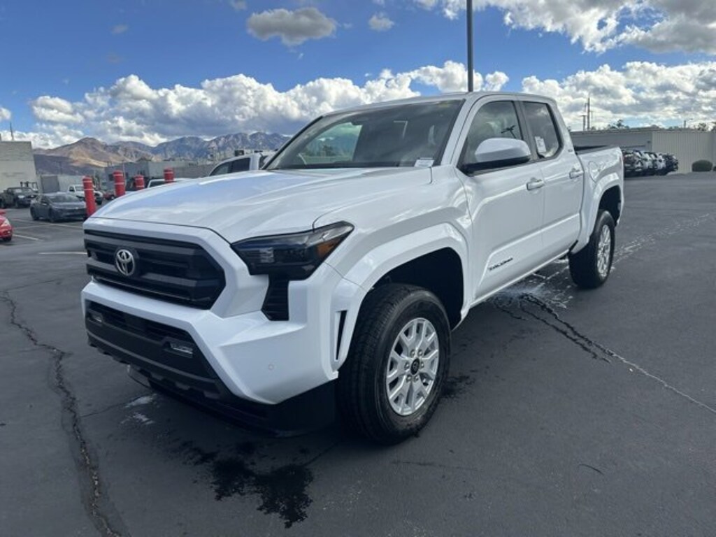New 2025 Toyota Tacoma SR5 Truck Double Cab