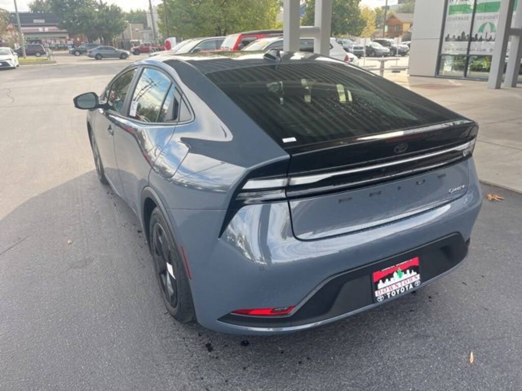 New 2026 Toyota Prius Plug-in Hybrid SE Hatchback