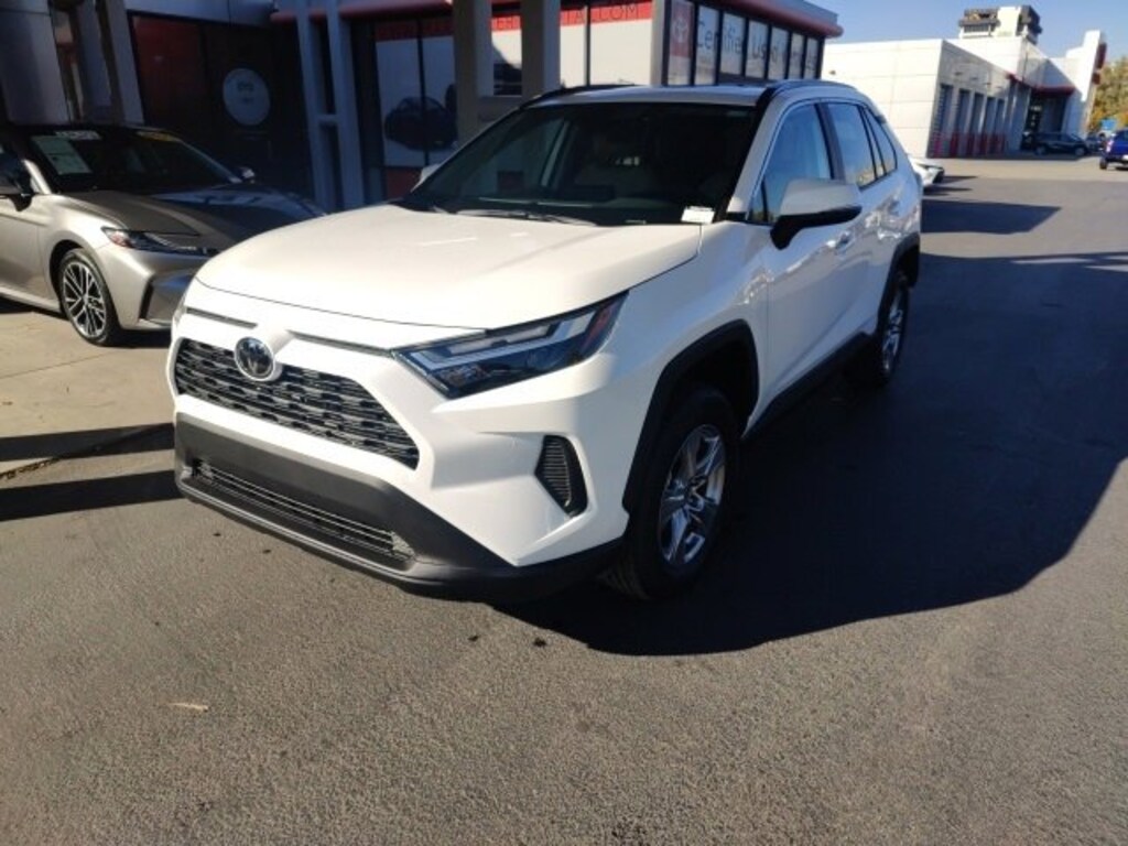 New 2025 Toyota RAV4 XLE SUV