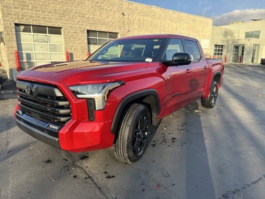 New 2026 Toyota Tundra Limited Truck CrewMax
