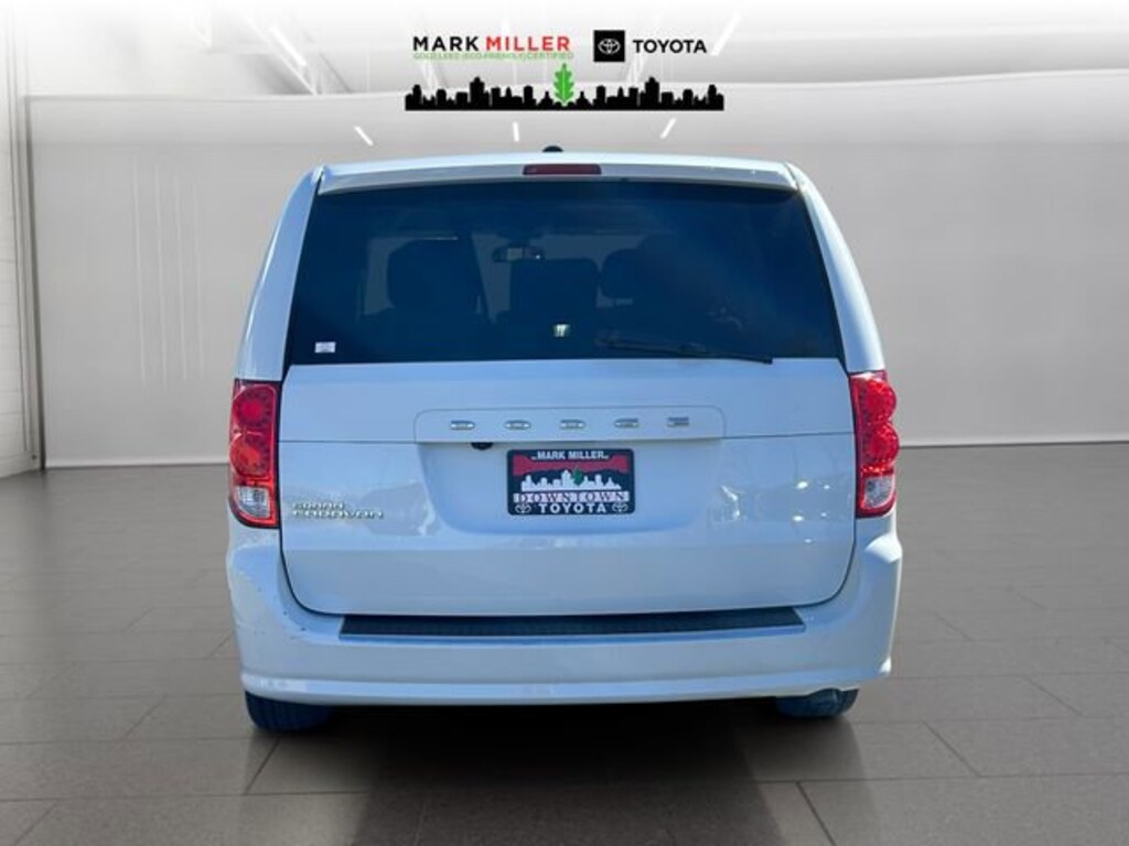 Used 2019 Dodge Grand Caravan SE Van Passenger Van