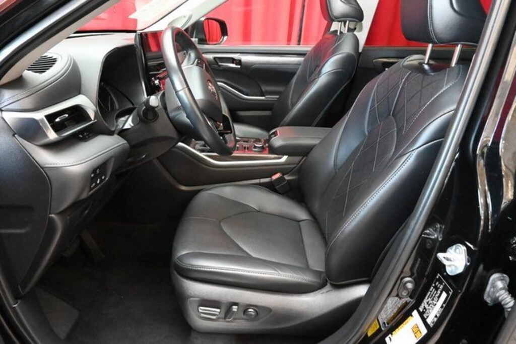 Certified 2021 Toyota Highlander Platinum SUV