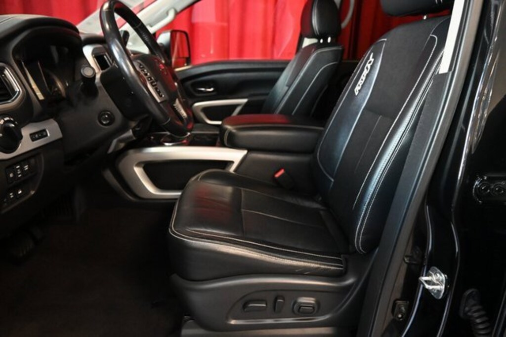 Used 2019 Nissan Titan PRO-4X Truck Crew Cab