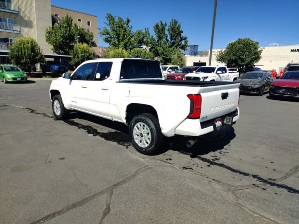 New 2025 Toyota Tacoma SR5 Truck Double Cab
