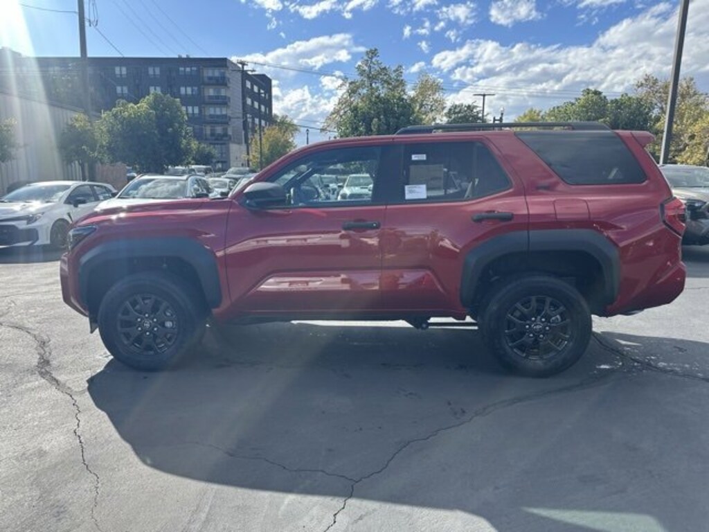 New 2025 Toyota 4Runner SR5 SUV