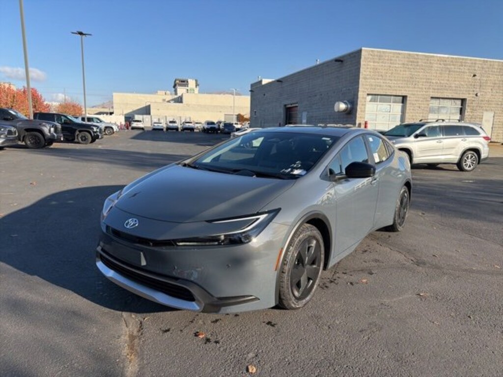 New 2026 Toyota Prius Plug-in Hybrid SE Hatchback