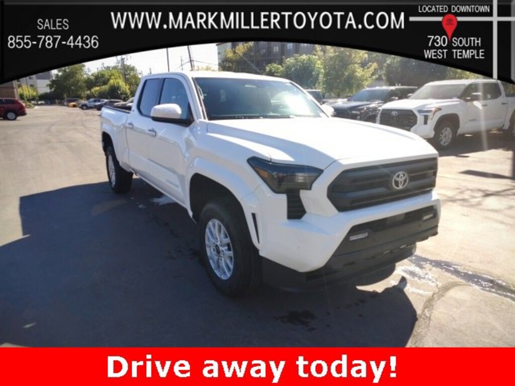 New 2025 Toyota Tacoma SR5 Truck Double Cab