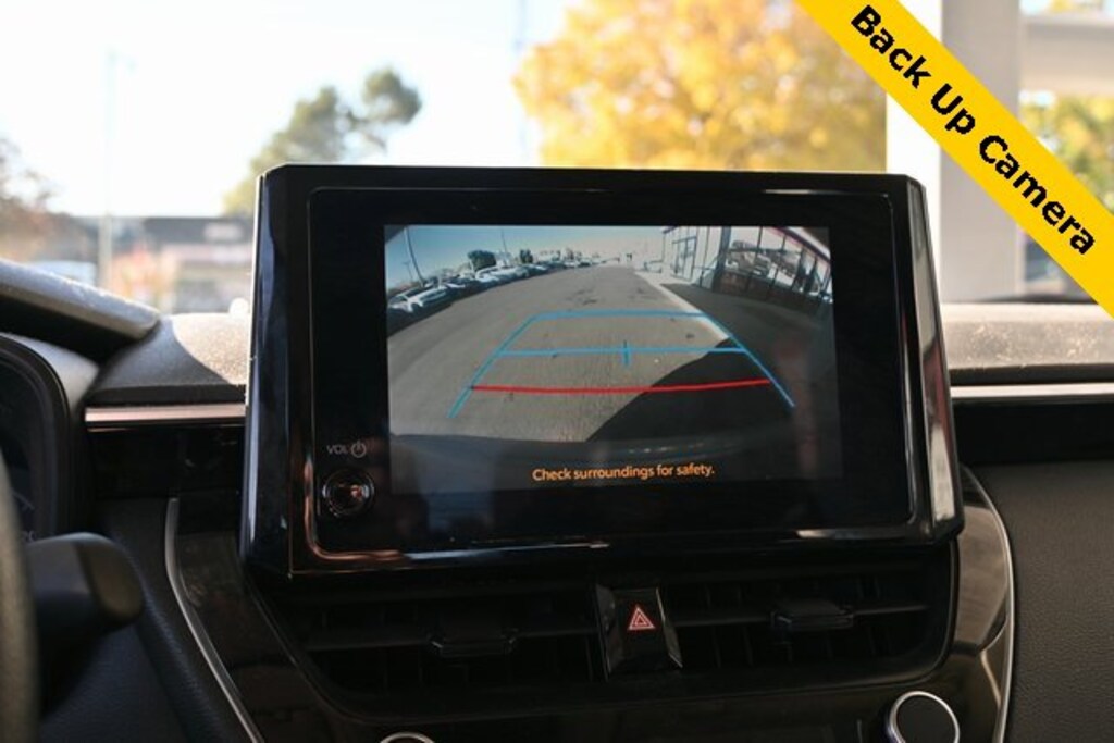 Used 2024 Toyota Corolla LE Sedan