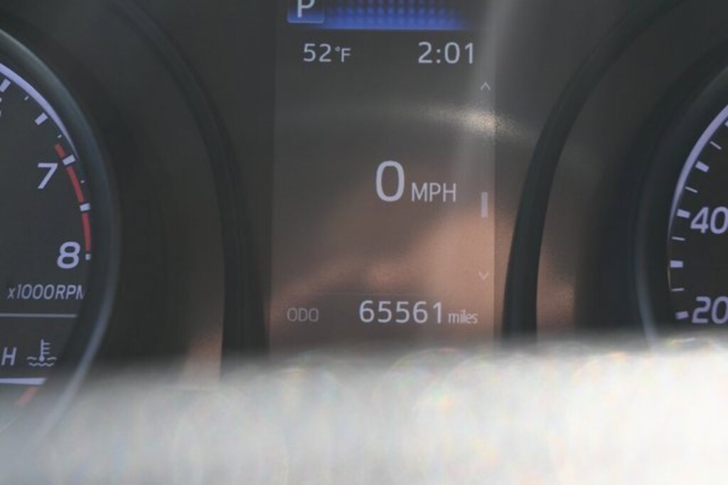 Used 2023 Toyota Camry SE Sedan