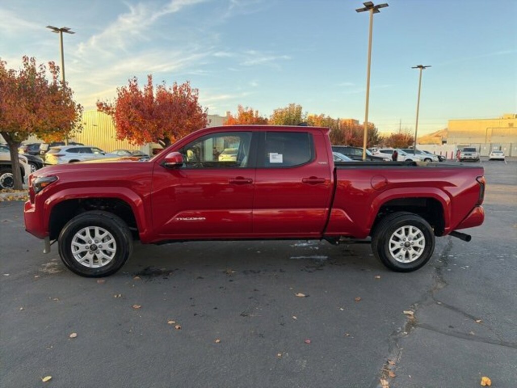 New 2025 Toyota Tacoma SR5 Truck Double Cab