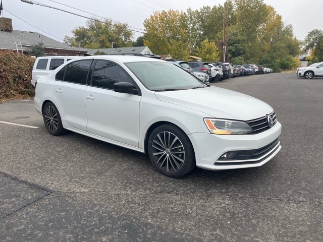 2016 Volkswagen Jetta