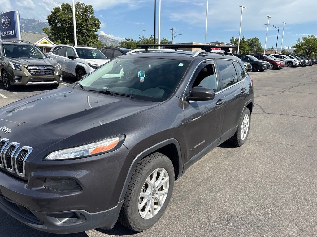 Used 2015 Jeep Cherokee Latitude SUV