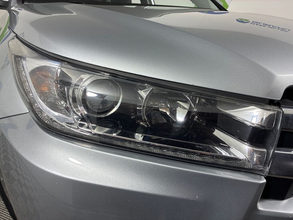 Used 2019 Toyota Highlander Hybrid Limited SUV