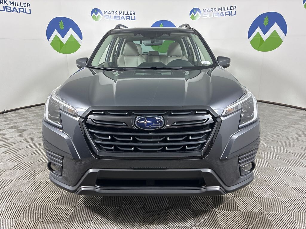 Used 2023 Subaru Forester Limited SUV