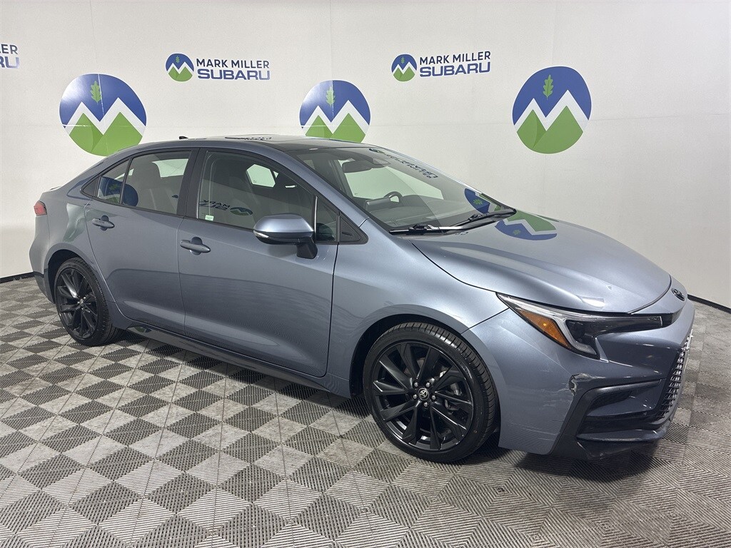 Used 2024 Toyota Corolla SE Sedan