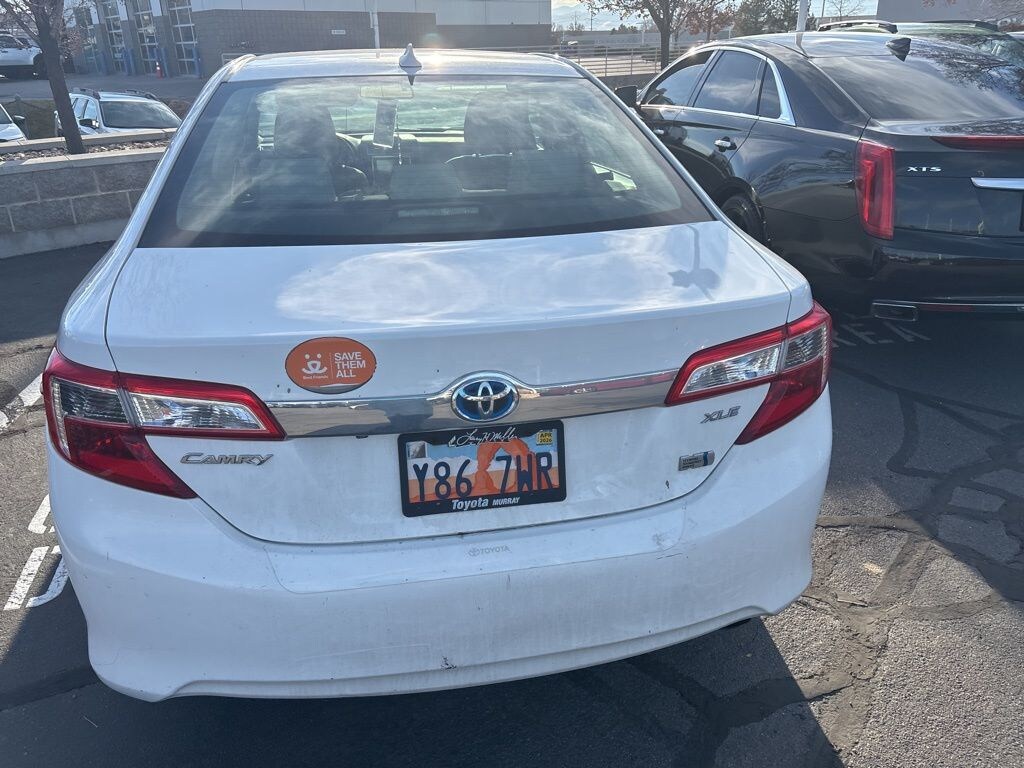 Used 2012 Toyota Camry Hybrid LE Sedan