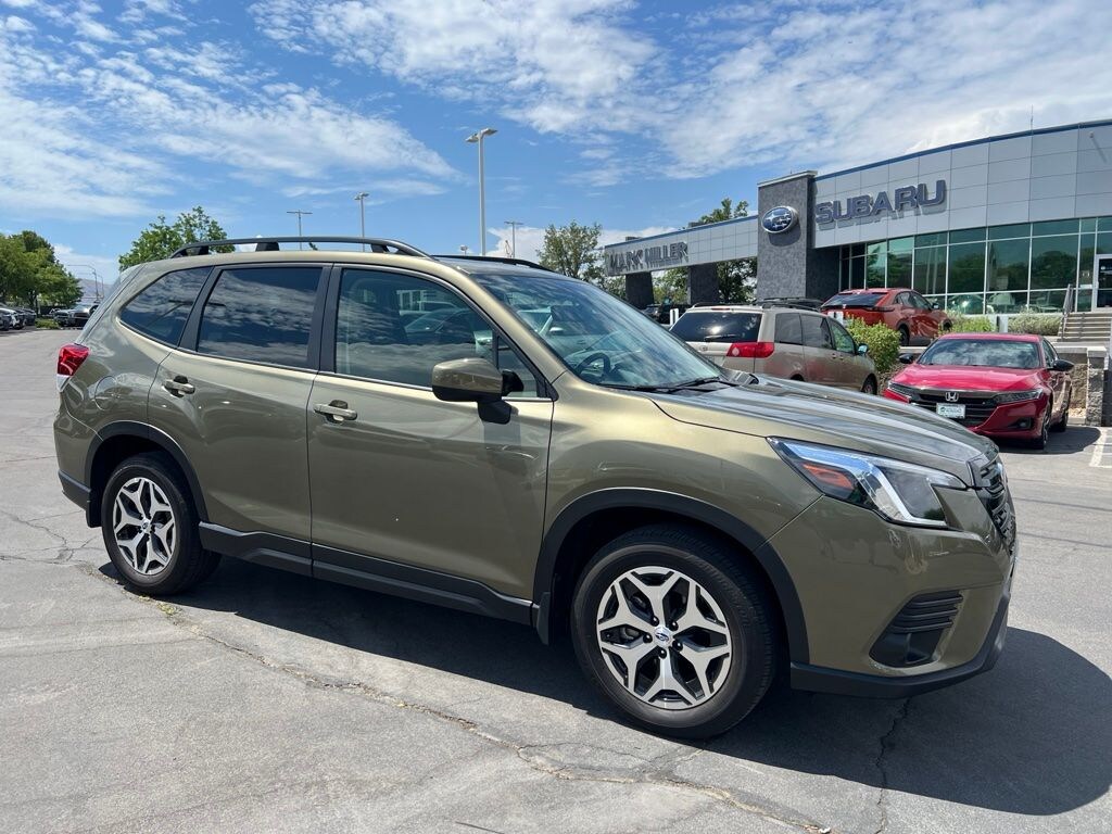 Used 2023 Subaru Forester Premium SUV