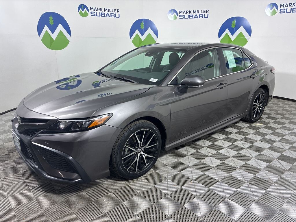 Used 2024 Toyota Camry SE Sedan