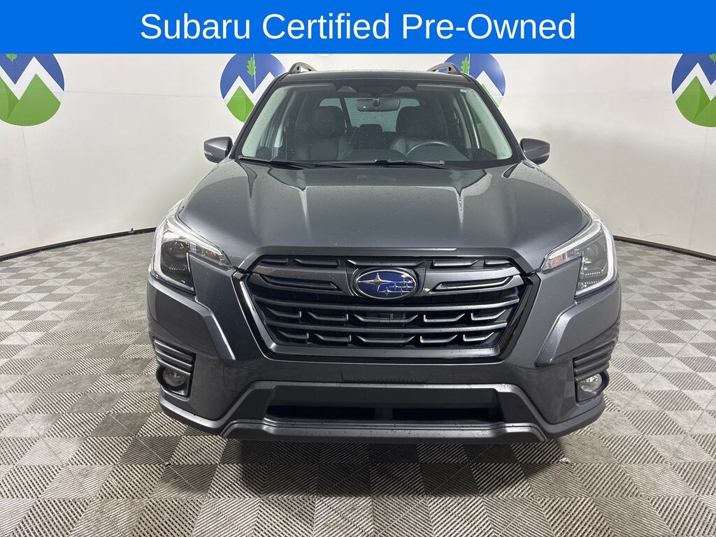 Used 2023 Subaru Forester Limited SUV