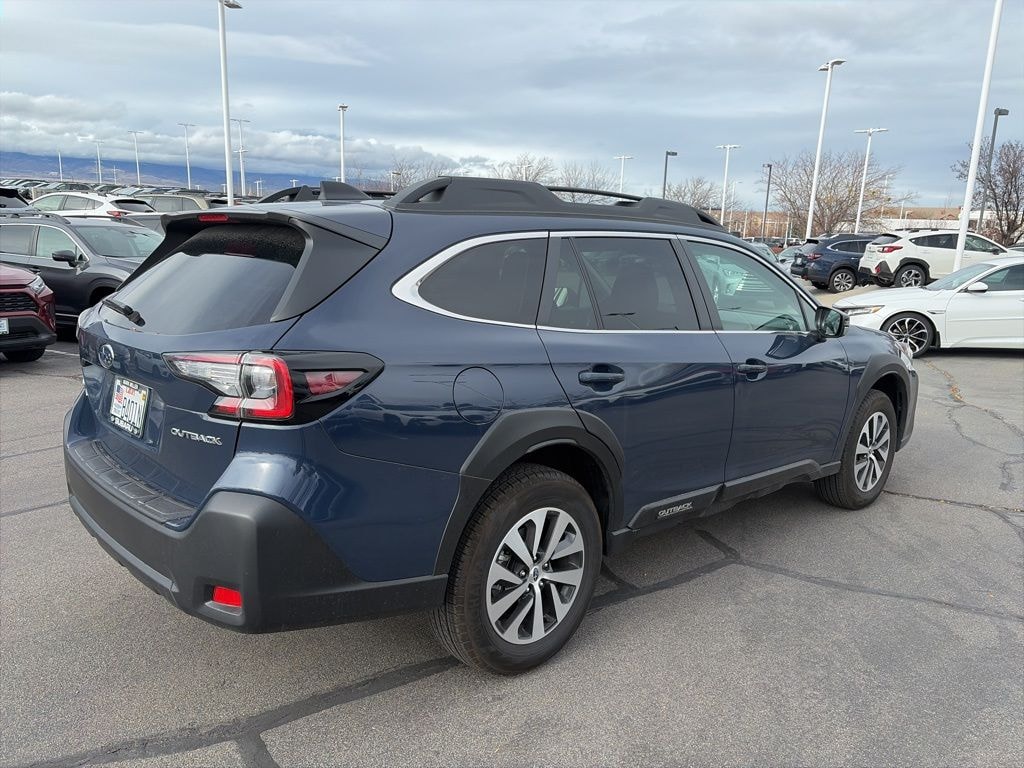 Used 2025 Subaru Outback Premium SUV