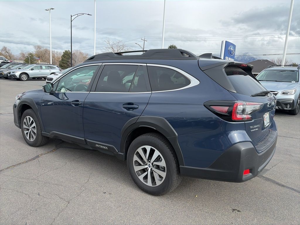 Used 2025 Subaru Outback Premium SUV