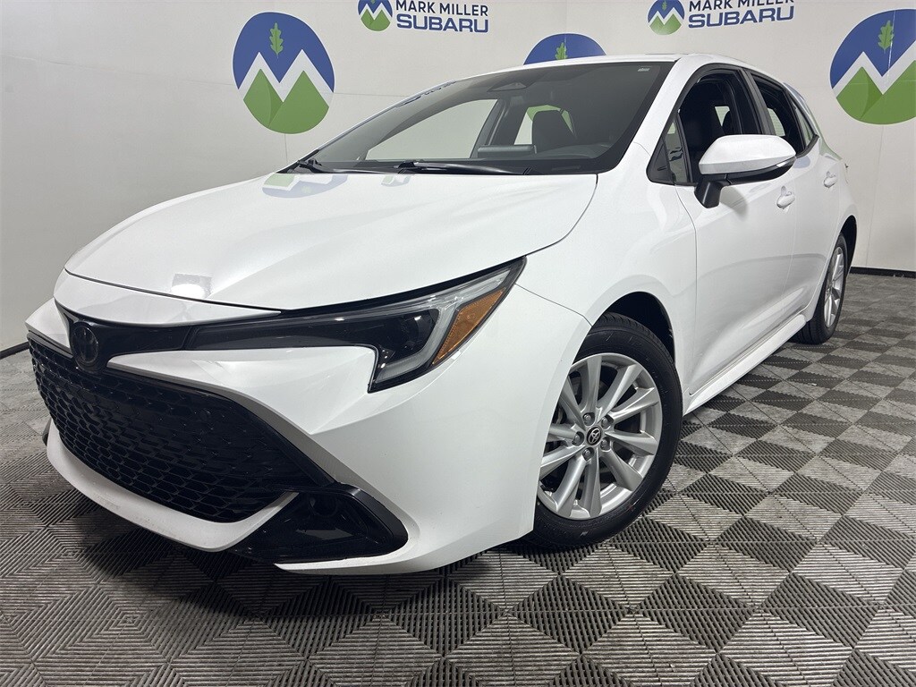 Used 2023 Toyota Corolla Hatchback SE Hatchback