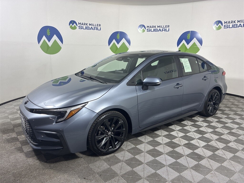 Used 2024 Toyota Corolla SE Sedan