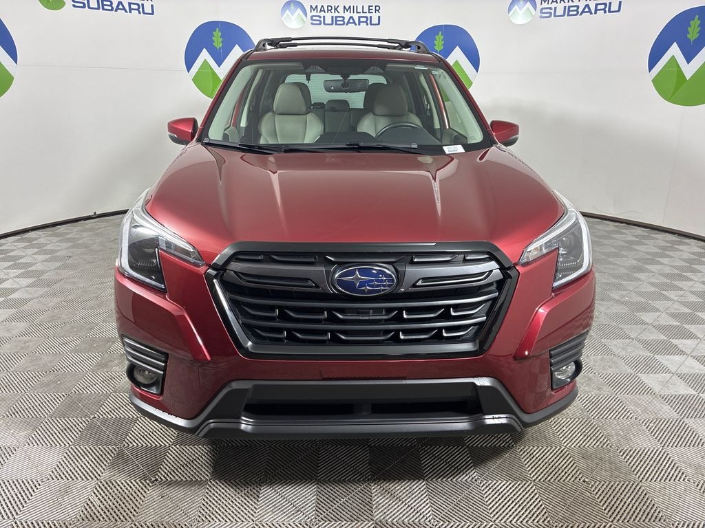 Used 2023 Subaru Forester Limited SUV