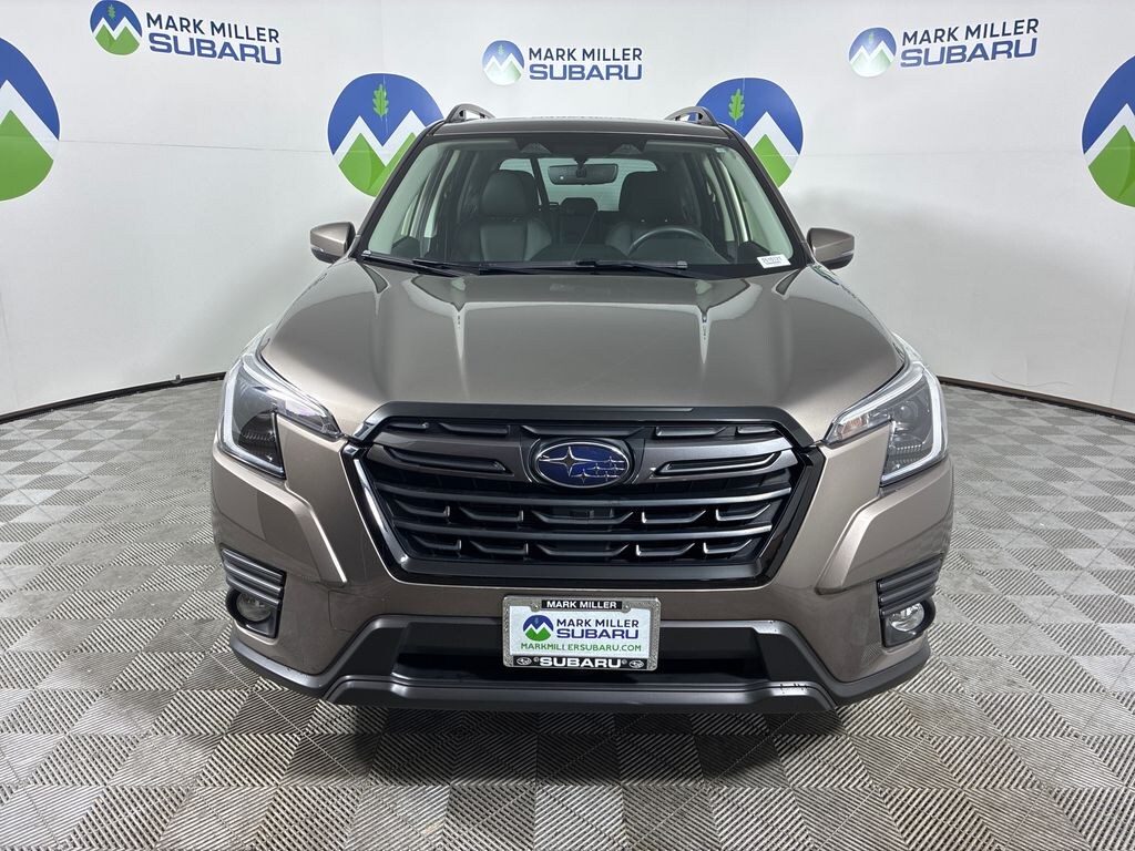 Used 2023 Subaru Forester Limited SUV