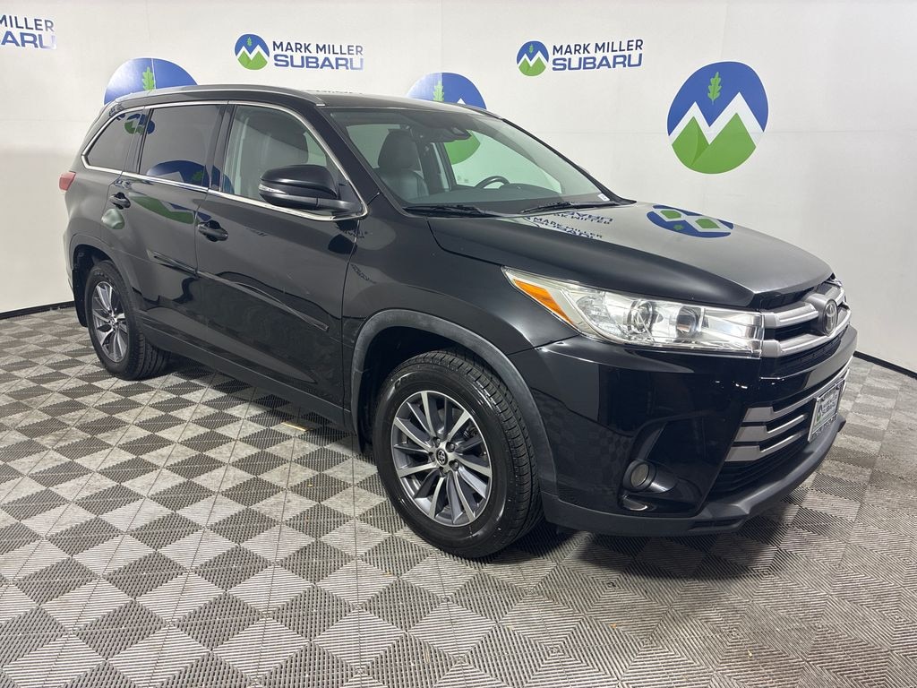 Used 2019 Toyota Highlander XLE SUV