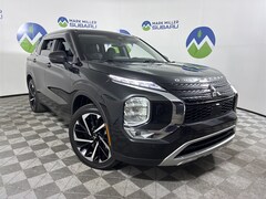 2024 Mitsubishi Outlander SE SUV