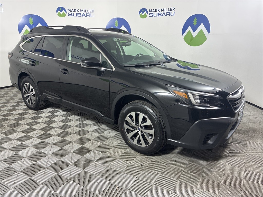 Used 2022 Subaru Outback Premium SUV