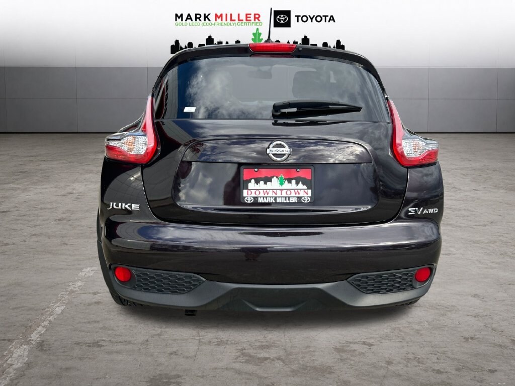 Used 2015 Nissan Juke SV SUV