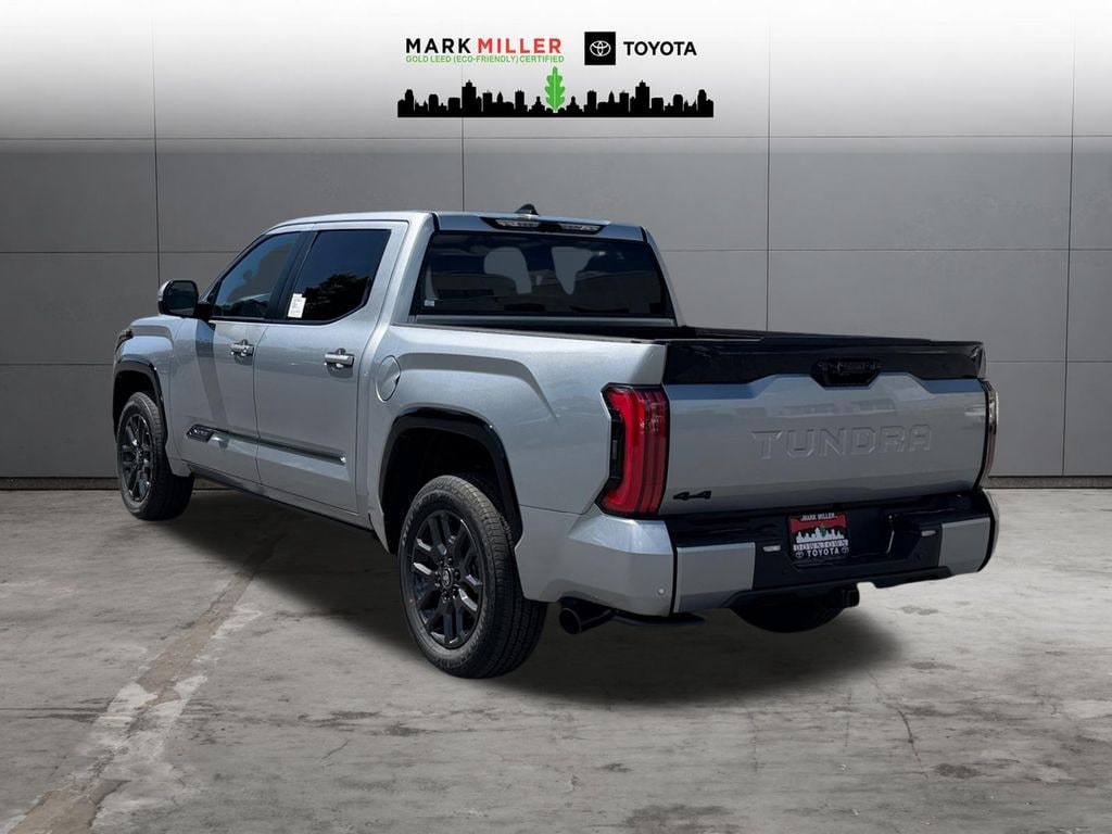 New 2026 Toyota Tundra Platinum PLATINUM CREWMAX 5.5
