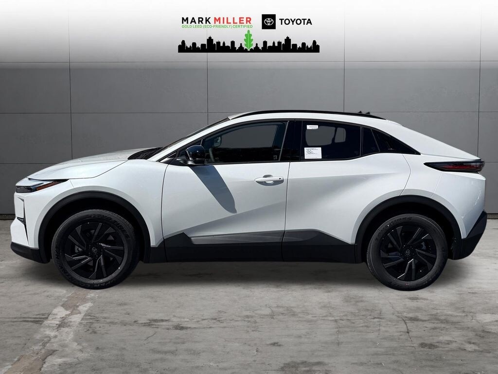 New 2026 Toyota C-HR SE SE AWD