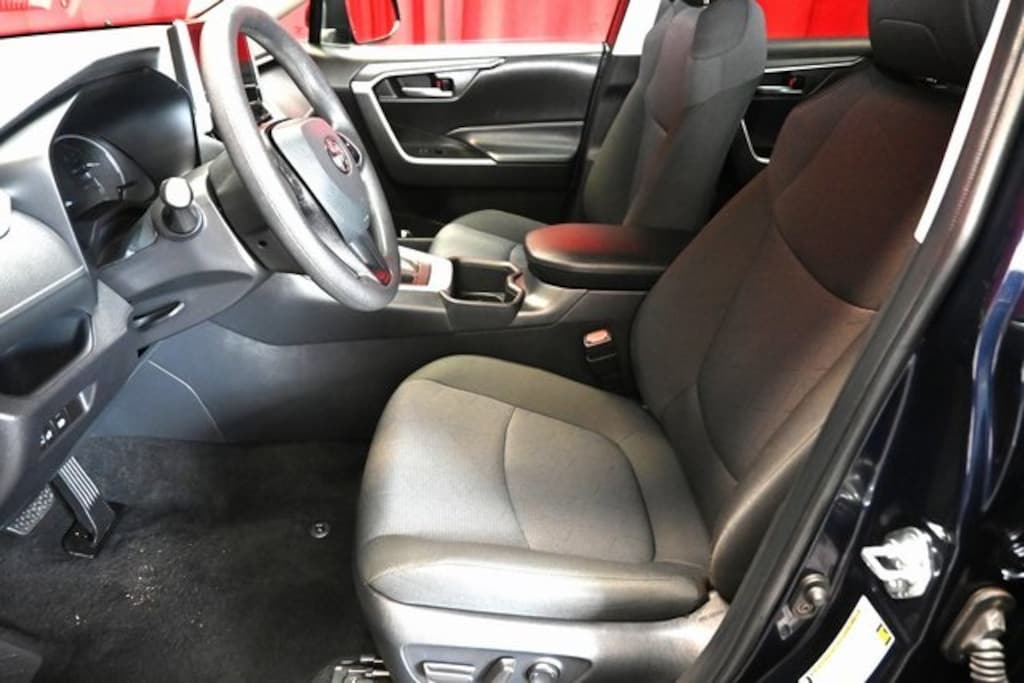 Certified 2025 Toyota RAV4 XLE SUV