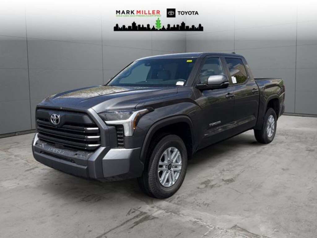 New 2026 Toyota Tundra SR5 SR5 CREWMAX 5.5