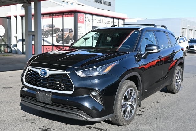 2022 Toyota Highlander Hybrid XLE photo 4